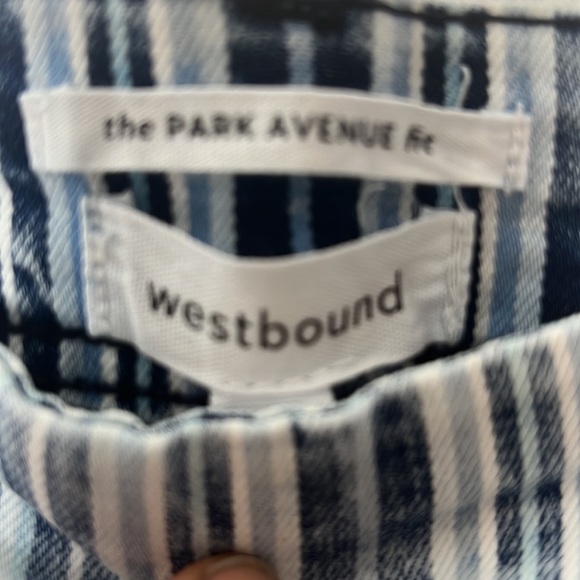 Westbound Park Avenue Fit Blue & White Striped Mid Rise Short - Picture 5 of 9